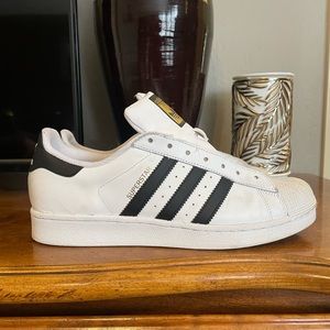 Adidas Superstar Street Shoes. Size 9.5 Men’s/11 Women’s.